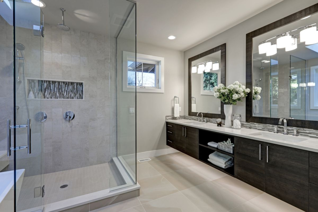bathroom with luxury interior